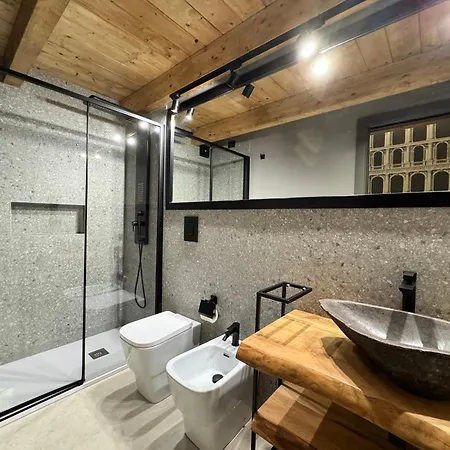 The First Floor - Exclusive - 住宿加早餐酒店 3*