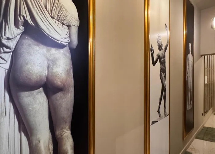 The First Floor - Exclusive - Frühstückspension Pompei