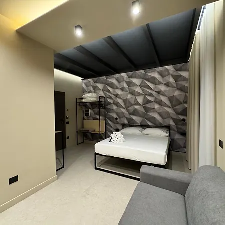 The First Floor - Exclusive - 3*