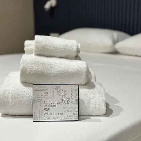 The First Floor - Exclusive - 3*