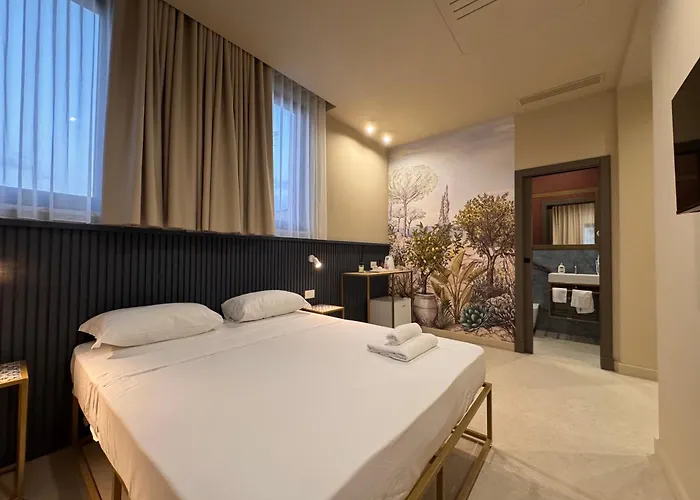 The First Floor - Exclusive - 3*